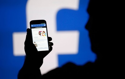 Украинцев призывают бойкотировать Facebook