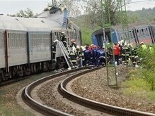 Министр транспорта Венгрии ушел в отставку из-за железнодорожной аварии