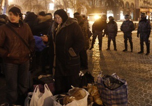 Милиция объяснила, почему демонтаж палаток на Майдане был проведен рано утром