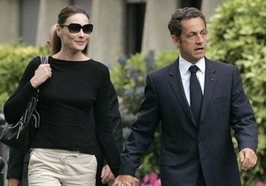 Саркози заявил, что его могут вынудить вернуться в  смертельно скучную  политику