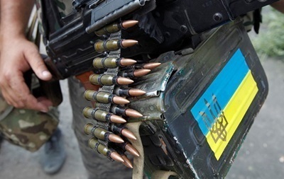 В Донецкой области военный расстрелял троих бойцов, двое ранены – журналист