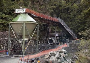 В Новой Зеландии на шахте с 29 заблокированными горняками произошел повторный взрыв