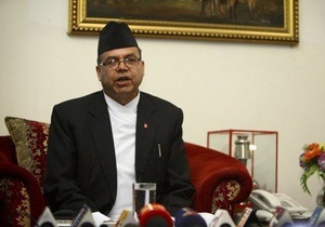 Премьер-министр Непала подал в отставку