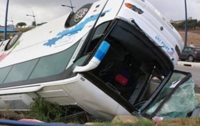 Автобус з уболівальниками збірної Гібралтара потрапив в аварію