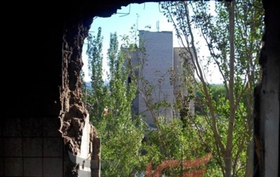 В промежутке между обстрелами. Как выживает Донецк и окрестности