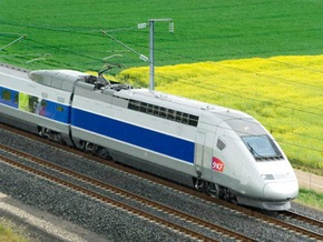 Во Франции пассажиру поезда засосало руку в унитаз