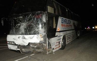 На Миколаївщині автобус потрапив у ДТП, є загиблі
