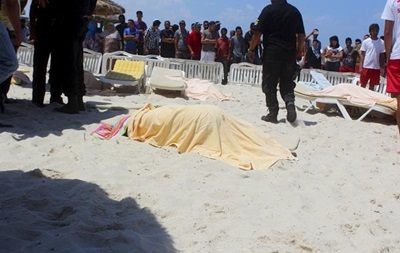 Теракт в Тунисе: опознаны тела погибших из пяти стран