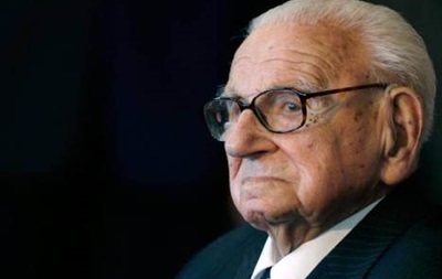Помер британець Уїнтон, який врятував майже 700 дітей під час Голокосту