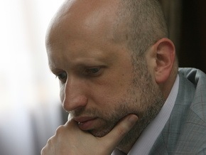 Секретариат требует от Турчинова объяснений по поводу  военных действий 
