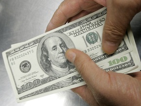 Курс доллара на межбанке почти не изменился
