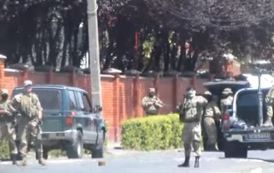 Опубліковано повне оперативне відео стрілянини в Мукачевому