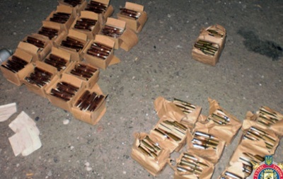На Донбассе задержали волонтеров, перевозивших боеприпасы