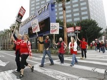 В Голливуде завершилась крупнейшая за последние 20 лет забастовка