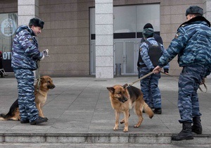 В Москве воры украли 5 млн рублей, проломив стену банка