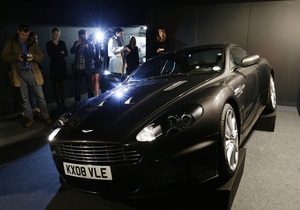 Aston Martin Джеймса Бонда из Кванта милосердия продали за $390 тысяч