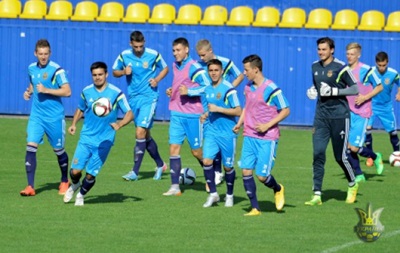 Лучкевич, Коваленко и Чумак вызваны на сбор молодежной сборной Украины