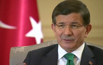 Прем єр Туреччини: Над Сирією потрібна безпольотна зона