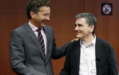 МВФ призывает списать часть греческого долга