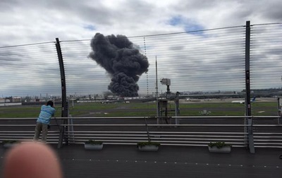 В Японии горят два крупнейших завода 