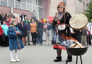 В Мурманске из-за флагштоков обострился конфликт властей с саамами