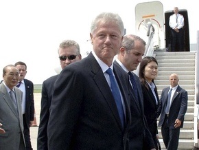 Билл Клинтон встретился с Ким Чен Иром и передал ему послание Обамы