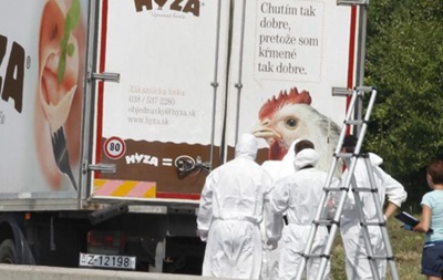 В грузовике на востоке Австрии оказалось более 70 тел мигрантов