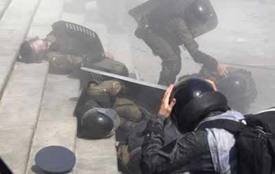 Німеччина вважає неприйнятним  криваве насилля  у Києві