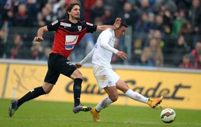 Швейцарія вирішила за допомогою футболу допомагати біженцям