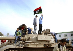 Ливийские повстанцы заявили о взятии родного города Каддафи