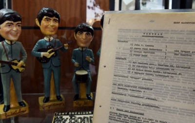 Первый контракт The Beatles ушел с молотка за $75 тысяч