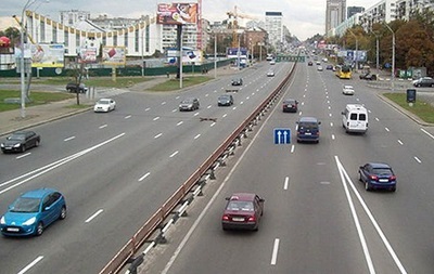 У Києві відновлено рух автотранспорту проспектом Перемоги