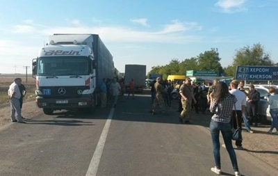 Порошенко прокомментировал блокаду Крыма