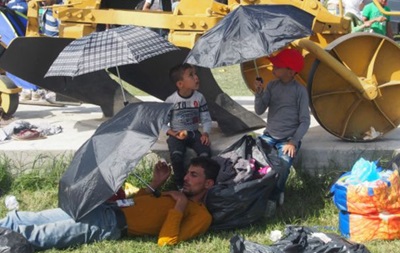 Мігранти на кордоні Хорватії:  Ми просто фотографії в газетах 