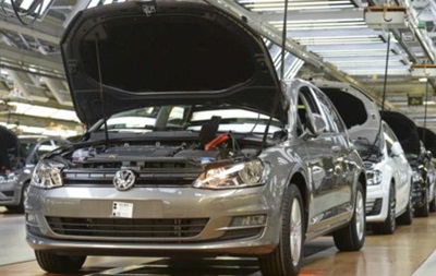 Німецький міністр: VW маніпулював з тестами і в Європі 