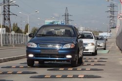 Крупнейший украинский автопроизводитель сократил выпуск машин на треть