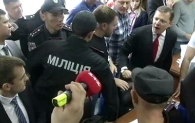 Ляшко влаштував бійку з прокурорами Мосійчука