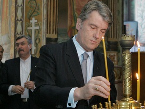 Ющенко поздравил католиков с Пасхой