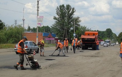 Под Харьковом на две недели закроют движение на трассе Чугуев-Меловое