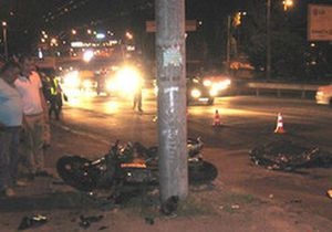 В Киеве разбился мотоциклист