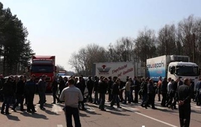 Гірники перекрили трасу Ковель-Львів через затримку зарплат