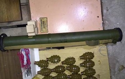 СБУ изъяла арсенал оружия в Киеве