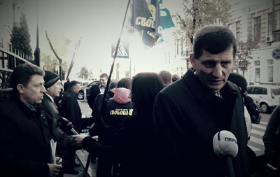 Свободівця допитали щодо розстрілів на Майдані
