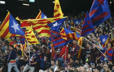 Віце-президент Барселони: Нам не подобається УЄФА, Платіні нас обдурив