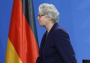 Новости Германии - Министр образования Германии Аннете Шаван - плагиат - Личность и совесть