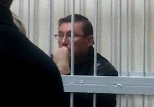 Адвокаты Луценко намерены обжаловать его арест