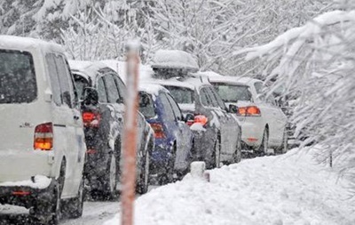 Киевляне будут получать смс о снегопадах