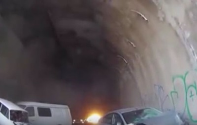 В Крыму произошло тройное ДТП в тоннеле