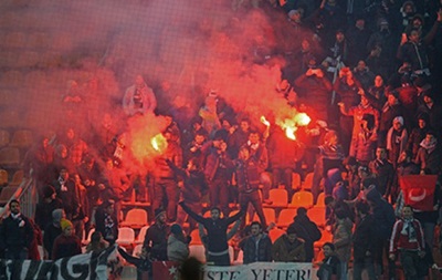 Локомотив поскаржиться в УЄФА через інцидент з уболівальниками в Стамбулі