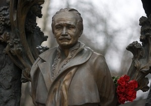 Представители оппозиции считают, что 2012 год должен быть провозглашен Годом Вячеслава Чорновила